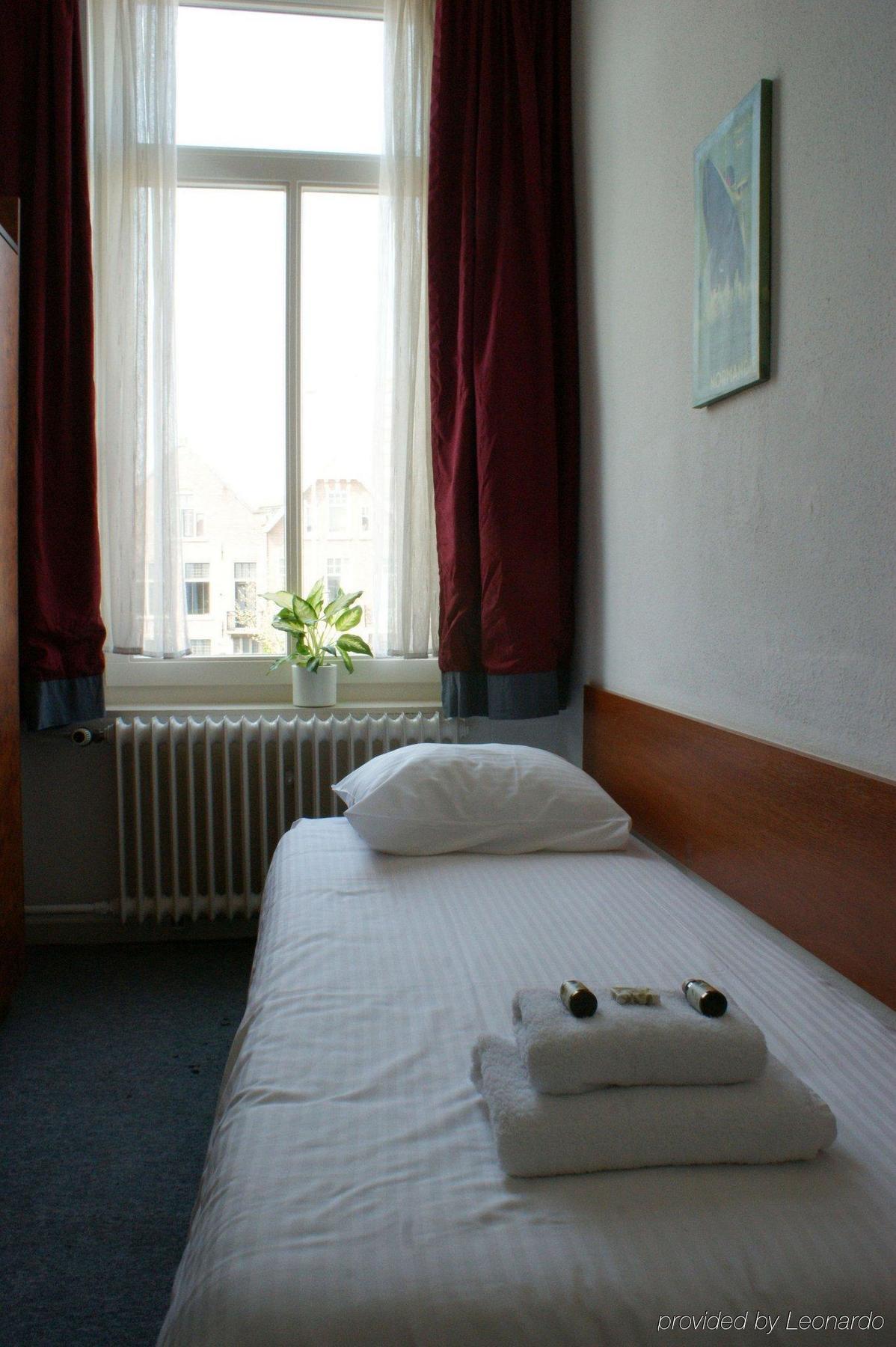 本诺酒店 埃因霍温 客房 照片